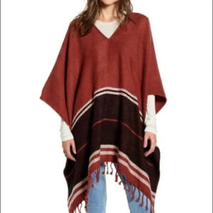 Treasure & Bond Women’s Boho Fringe Poncho One Size